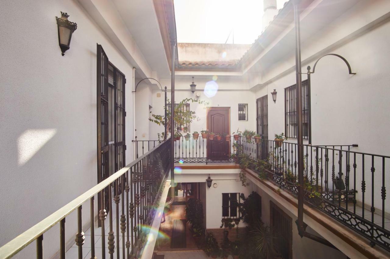 Escoberos Courtyard Duplex By Valcambre Apartment Seville